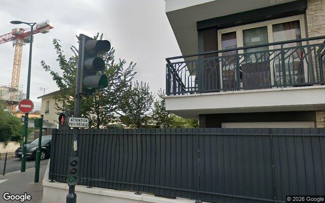 Façade : 437 rue Gabriel Péri, Colombes